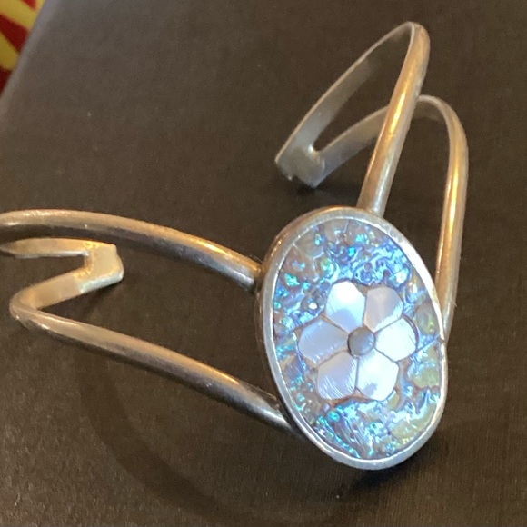 Vintage Bracelet - Picture 2 of 6